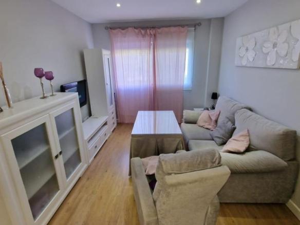 Apartment for sale in Ubrique