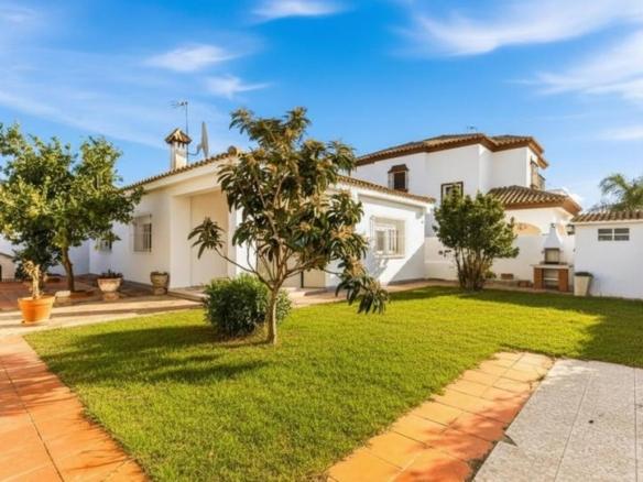 House or villa for sale in Las Lagunas – Campano