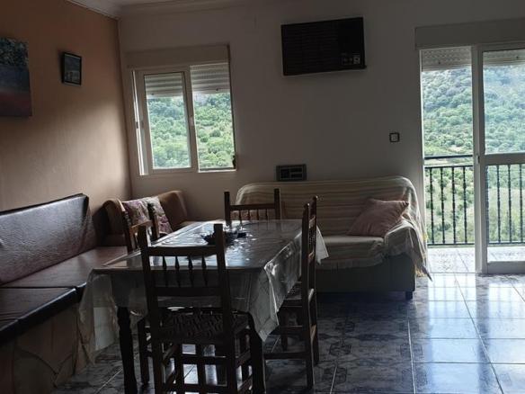 Apartment for sale in Grazalema