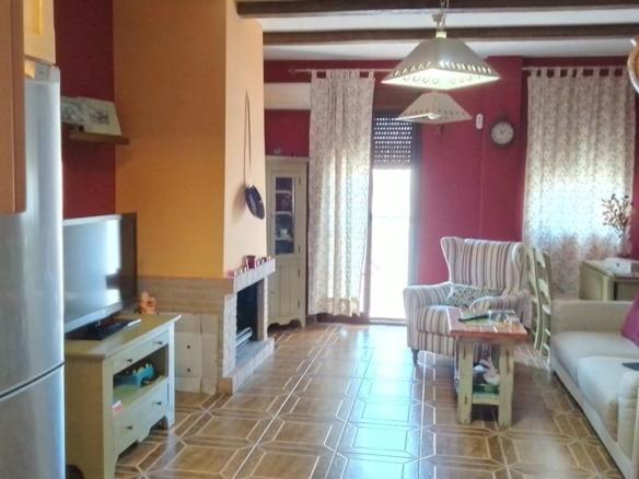 Duplex for sale in Benaocaz