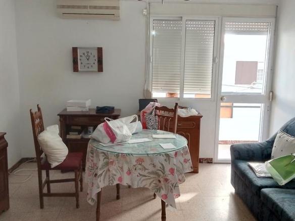Apartment for sale in Ubrique