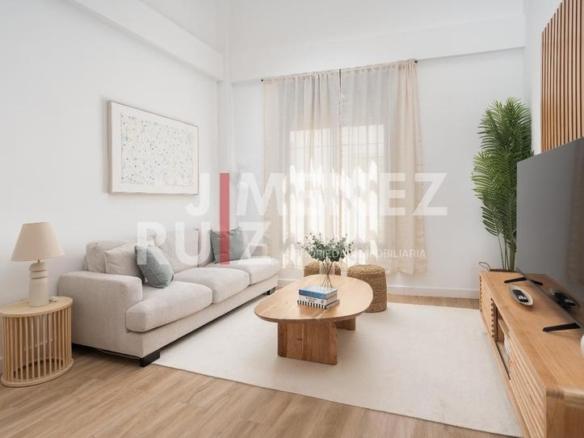 Apartment for sale in the Historic Center – Upper Area