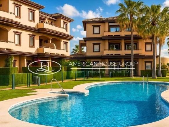 Apartment for sale in Novo Sancti Petri