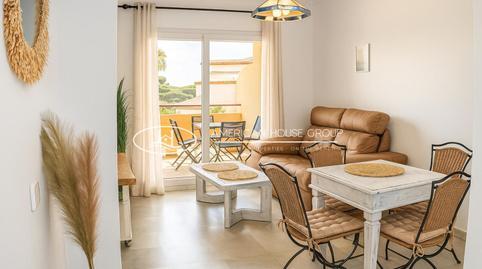 Apartment for sale in Novo Sancti Petri