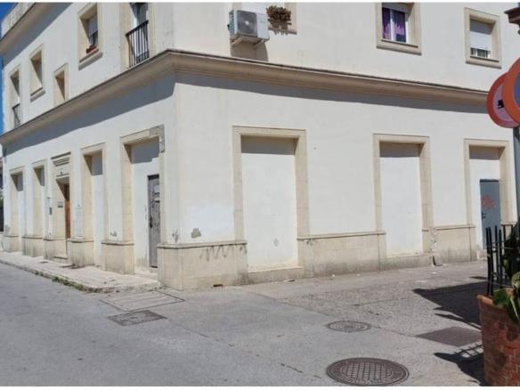 Commercial space for sale in Chapín – University Campus – Navinco