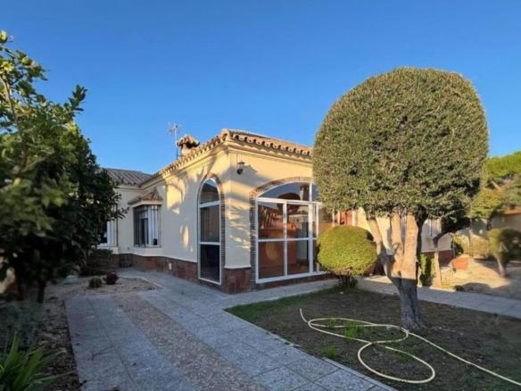House or villa for sale in Los Gallos, 1, Los Gallos