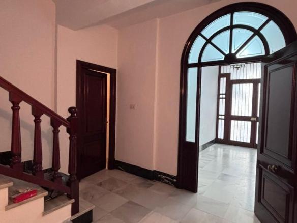 House or villa for sale on Avenida Miguel Mancheño, Arcos de la Frontera