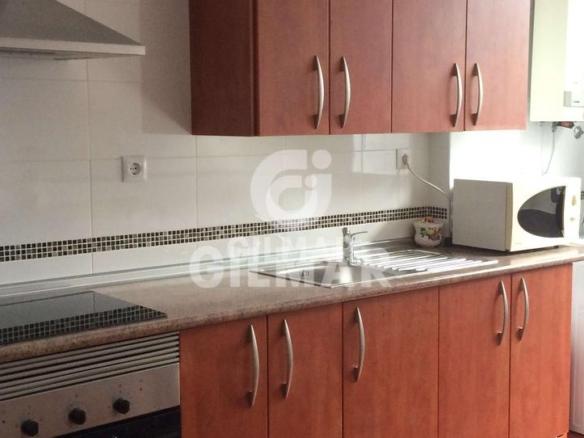 Townhouse for sale in Plaza de Toros – City Hall