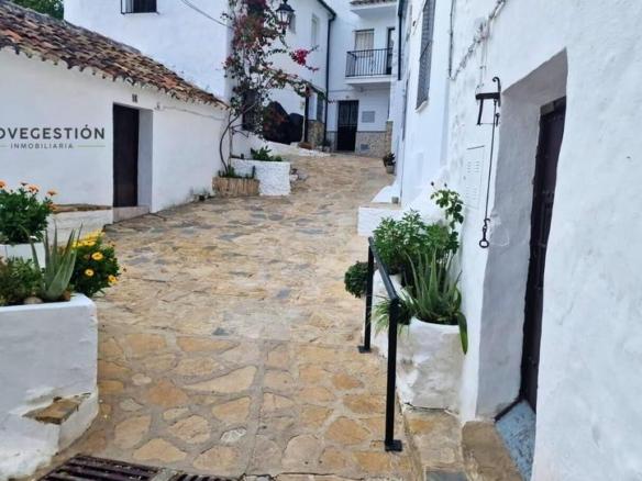House or villa for sale in Ubrique