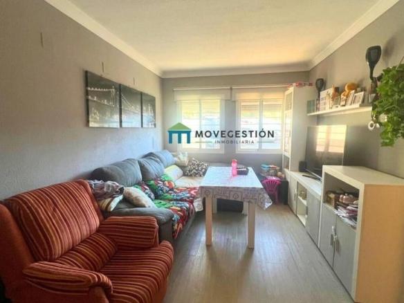 Ground floor apartment for sale in Ubrique