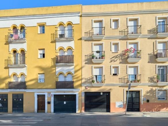 Apartment for sale on Calle Armas de Santiago, Santiago – Coronación