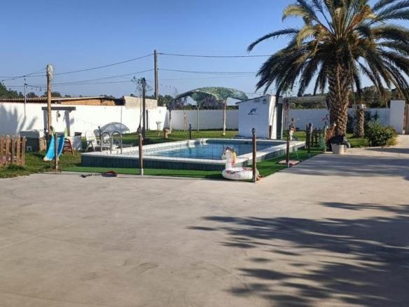 House or villa for sale in Las Lagunas – Campano