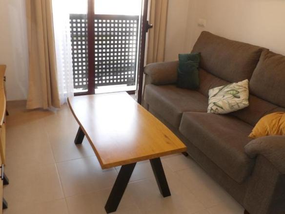 Apartment for sale on Calle Carteya, Pescadores – Saladillo