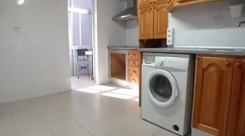 Apartment for sale on Calle Salamanca, Bajadilla – Fuente Nueva