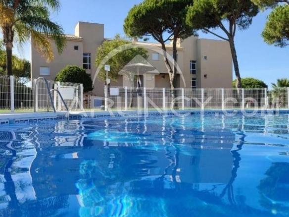 Apartment for sale in Novo Sancti Petri