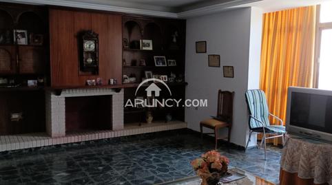 House or villa for sale in La Banda – Football Field