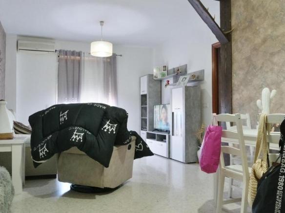 Apartment for sale in El Pino – Bajo de Guía