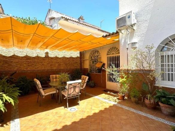 House or villa for sale in Montealto