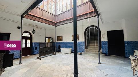 House or villa for sale in the city center