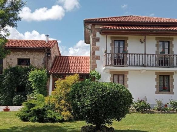 House or villa for sale in Arenas-la Herran, Arenas de Iguña