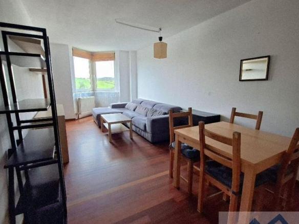 Apartment for sale in Respuela, Bezana – Prezanes