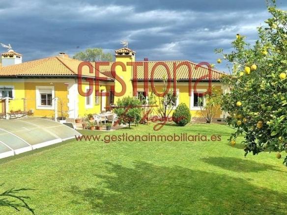 Townhouse for sale in Cerezo – Aspla – Torres