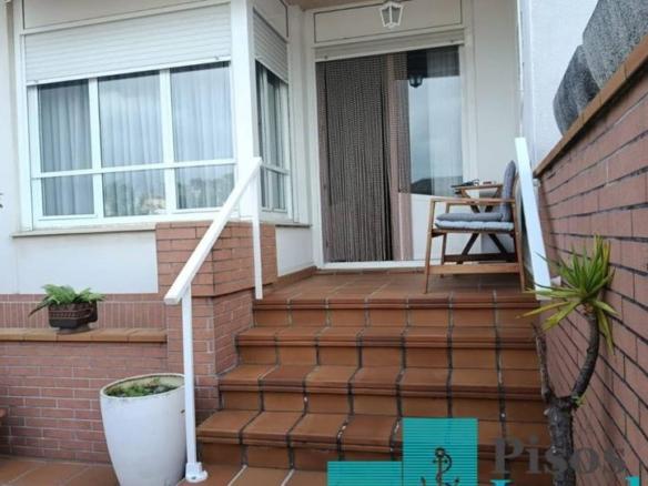 Townhouse for sale in Derechos Humanos, Beach Area
