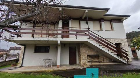 House or villa for sale on Calle Mies, Ampuero