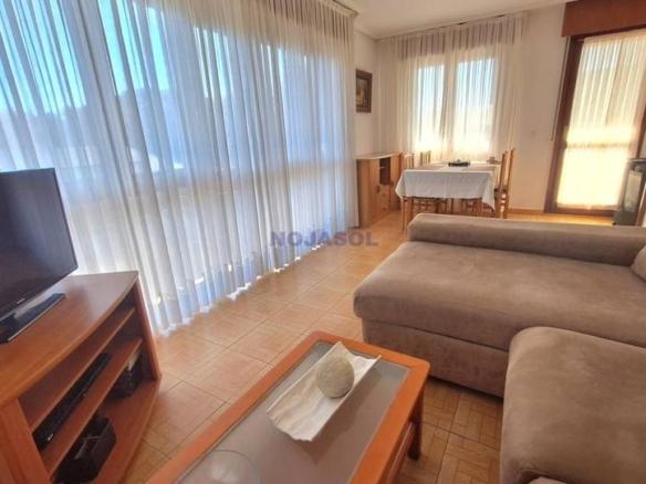 Apartment for sale in Los Pinares, Ris