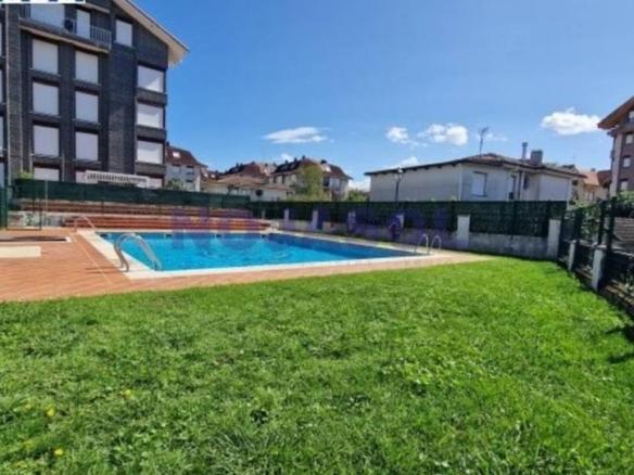 Apartment for sale in Ris, Palacio