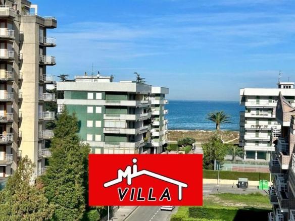 Apartment for sale in the beach area