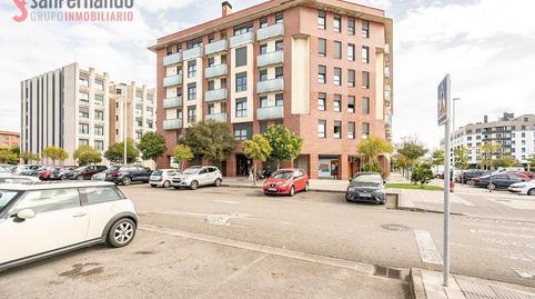 Apartment for sale on Calle Eduardo Torralba Beci, Peñacastillo – Nueva Montaña