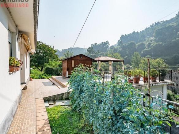 House or villa for sale in Barrio Riocorvo, Cartes