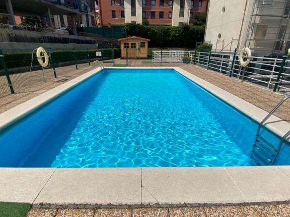 Duplex for sale on Paseo Menéndez Pelayo, Brazomar