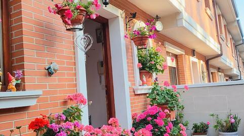 Townhouse for sale on Calle de Montecerredo, Brazomar
