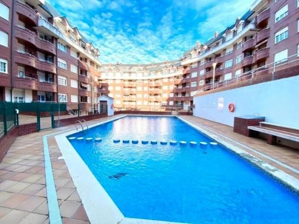 Apartment for sale on Teresa de Calcuta Street, 38, Cotolino