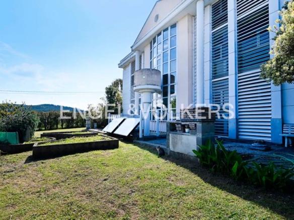 House or villa for sale in Escobedo