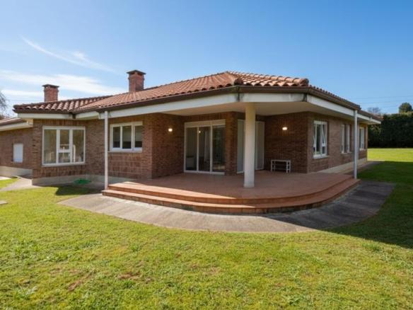 House or villa for sale in Cacicedo – Calle la Corraliega, Herrera