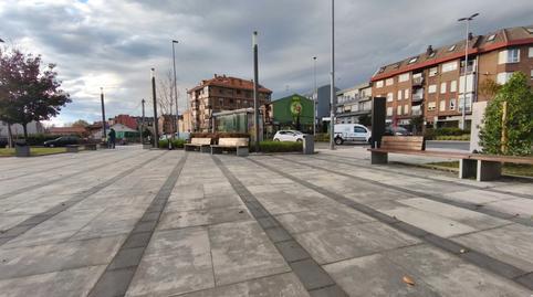 Commercial premises for sale on Calle Albericia, Alisal – San Román