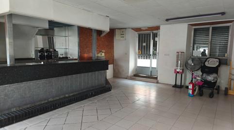 Commercial premises for sale on Calle Albericia, Alisal – San Román