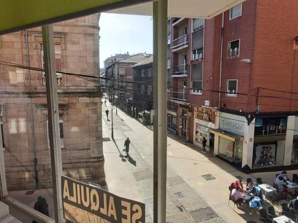 Commercial premises for sale at Calle Pablo Garnica, 1, Centro