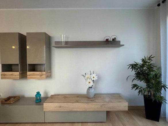Apartment for sale at Jose Maria Pereda, 46, Los Corrales de Buelna