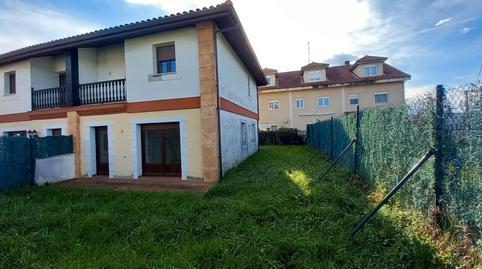 Townhouse for sale in Barrio de Helguera, Reocín