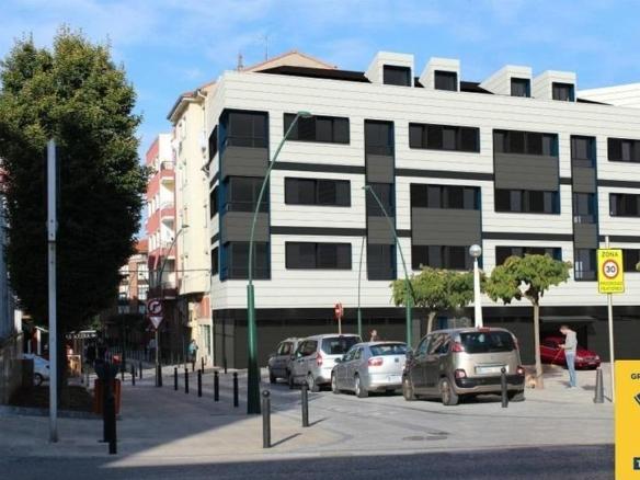 Apartment for sale on Calle Conde Torreanaz, Centro
