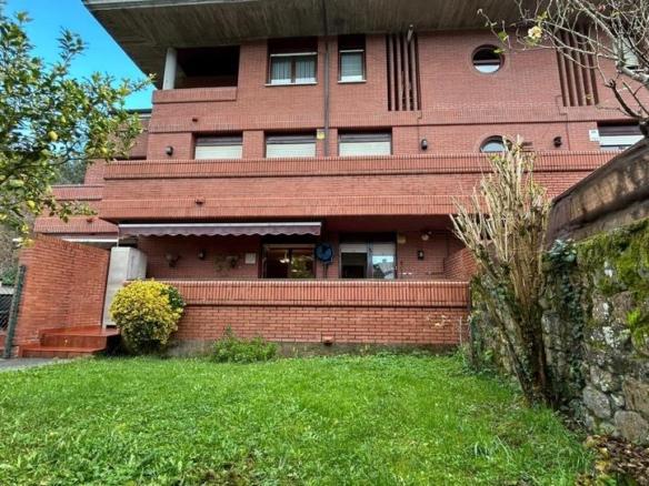 Ground floor apartment for sale in Guriezo