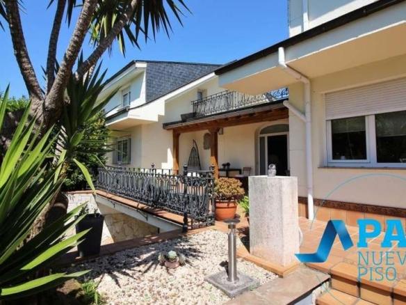 House or villa for sale on Calle de las Portillas, Alisal – San Román