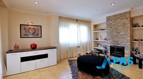 House or villa for sale on Calle de las Portillas, Alisal – San Román