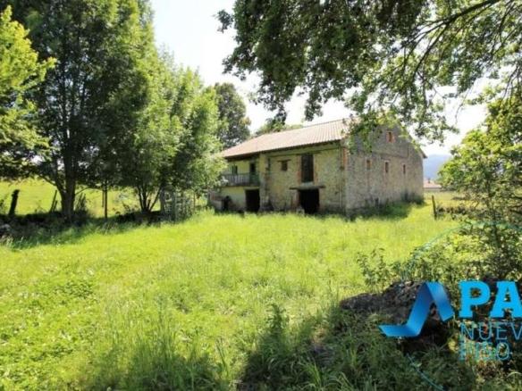 House or villa for sale in Barrio el Perujo, Ampuero