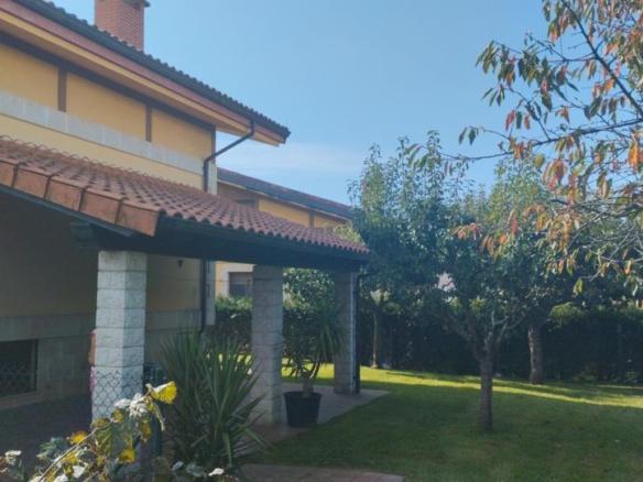 House or villa for sale in Barrio la Vallejada, 7c, Meruelo