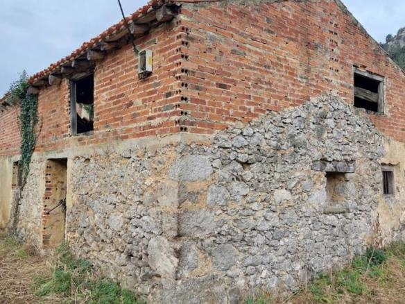 Residential property for sale in San Miguel de Aras – Pol. 503 Plot 16, Voto